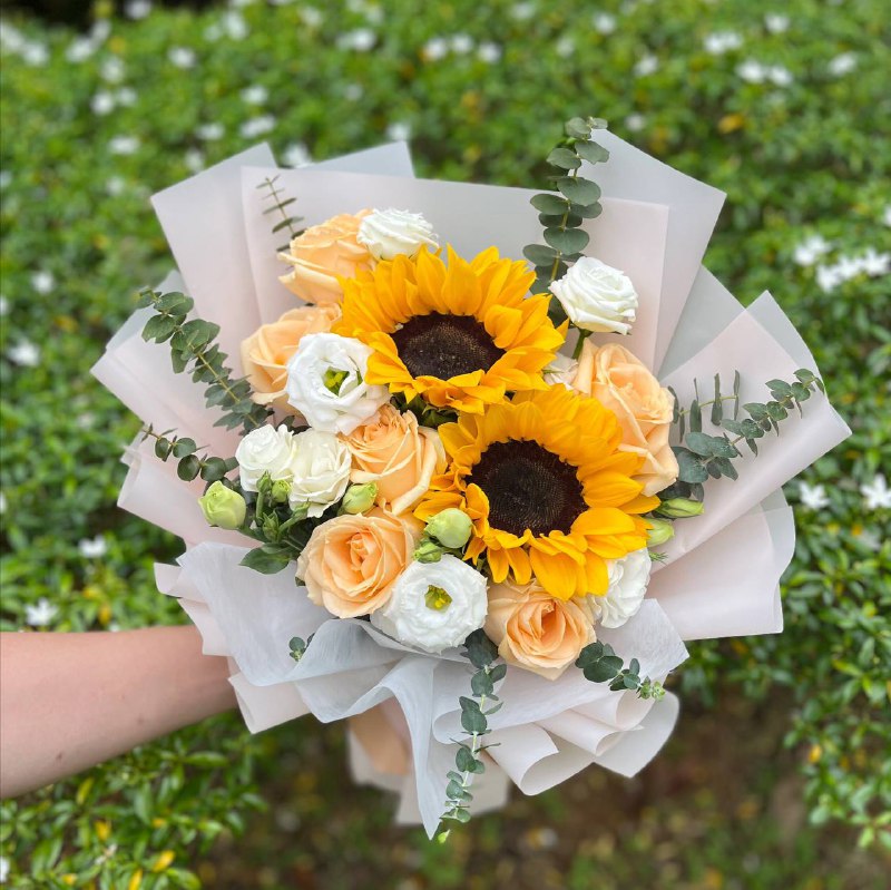 {G11} Happy- Rose & sunflower bouquet