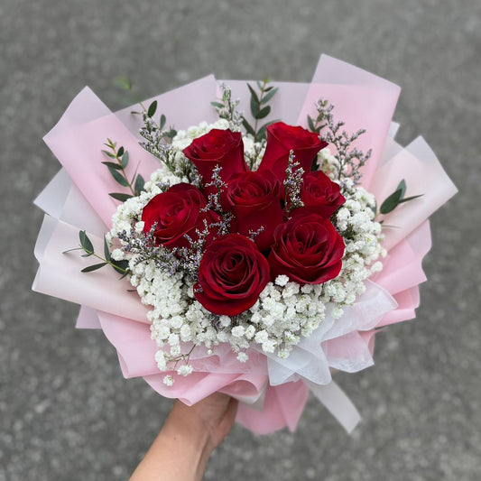 7 Rose Bouquet with Baby's Breath