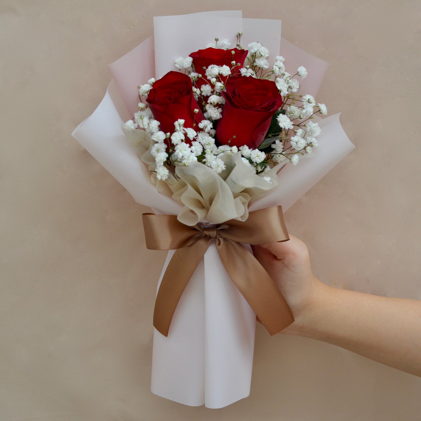 3 Rose Bouquet with Baby's Breath